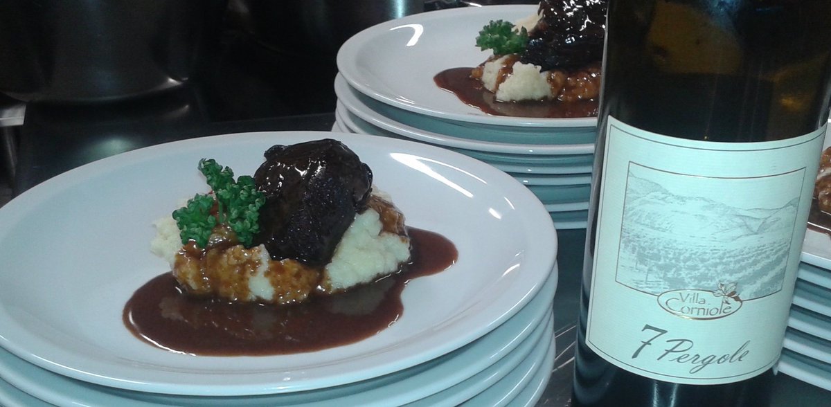 VillaCorniole's tweet photo. Manzo brasato al #Teroldego #7Pergole #villacorniole https://t.co/M3vAODsvA7