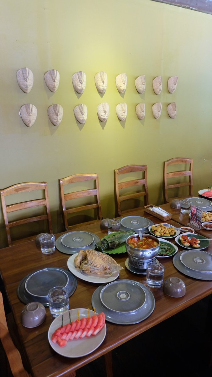 Suasana yg etnic dapat memberikan rasa nyaman dan hangat
#kedaibelacan