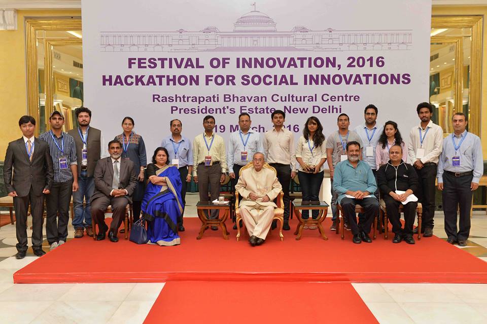 C_P_Gurnani's tweet photo. Step ahead in enabling #DigitalIndia 
@tech_mahindra participates in #CodeForIndia at #RashtrapatiBhavan @karlmehta https://t.co/EXOsBscy65