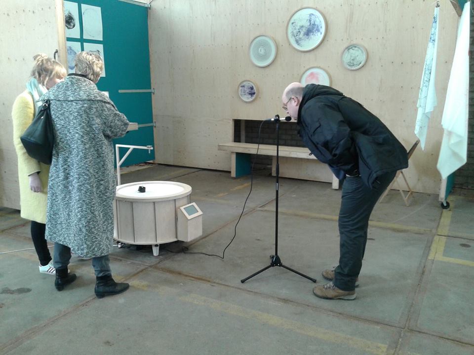 infofabrikaat's tweet photo. Drukbezochte pop-up expo Roos Meerman in ons flexibel paviljoen
https://t.co/rxSV0f6pUR https://t.co/k96qUDe0VP