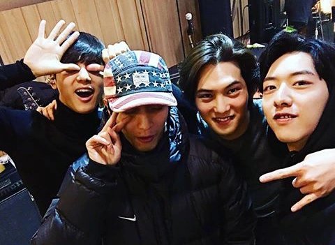 fncentboys's tweet photo. [cnblue] https://t.co/YfgRtQiAfr