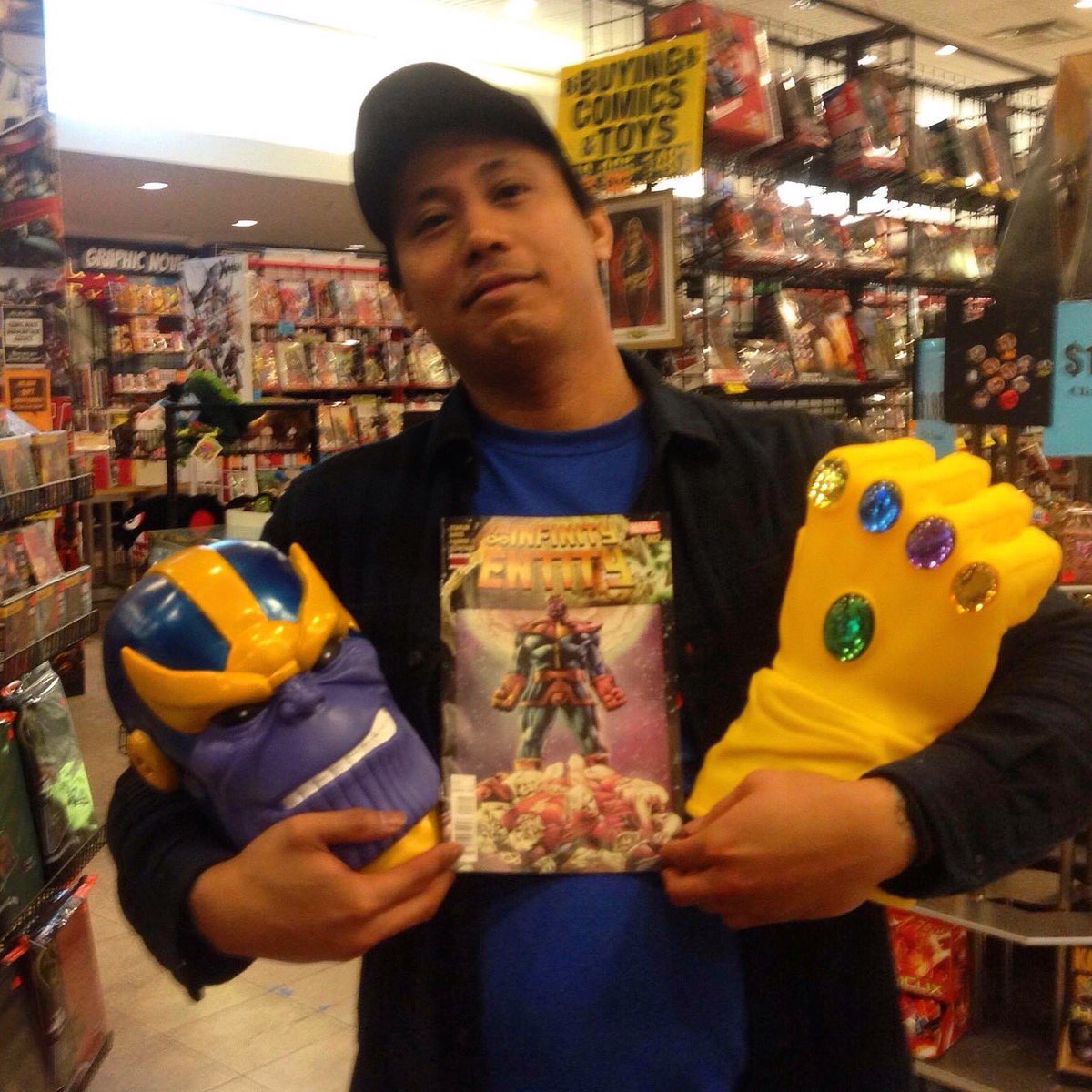 ndcomics's tweet photo. Rich's pick of the week is #InfinityEntity #2 from #Marvel, by #JimStarlin and #AlanDavis. #pittsburgh #ndcomics https://t.co/mKpISR4l3N