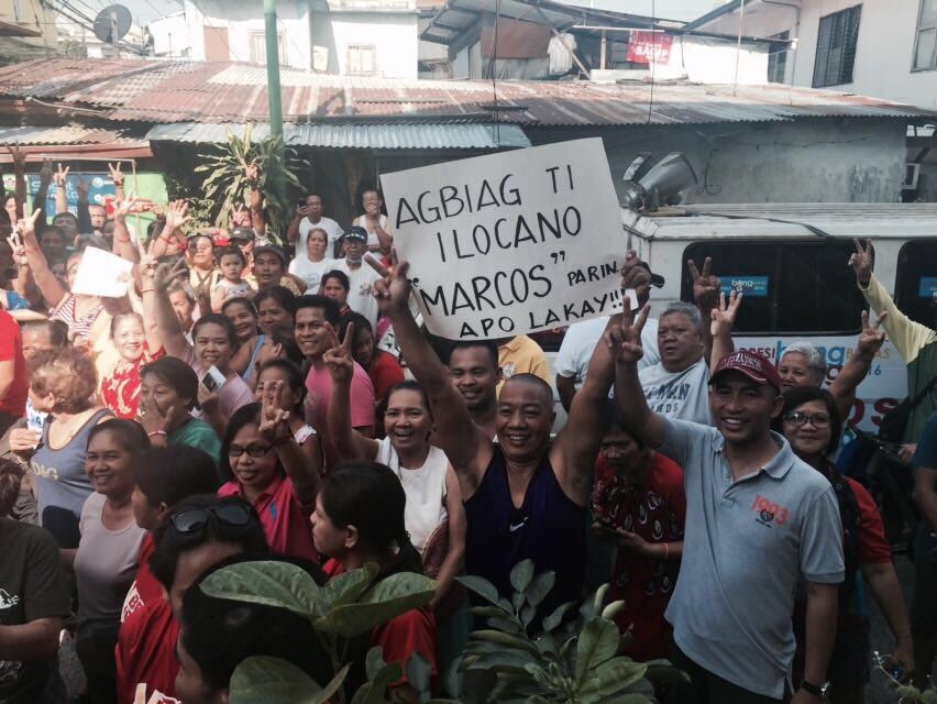 bongbongmarcos's tweet photo. NOW: @bongbongmarcos' Unity Caravan goes around Makati City 😊✌🏼️ #BBM4VP #TayoAngBukas https://t.co/HlviZknu0g