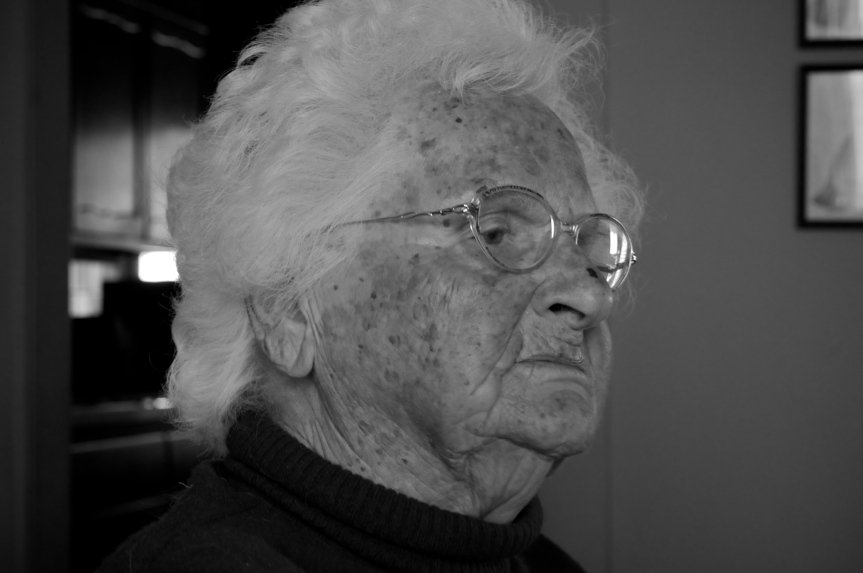 agewisescience's tweet image. What do people in 90s have to say about their life and ageing?@VijaySciWri writing wp.me/p6Q4mT-7j