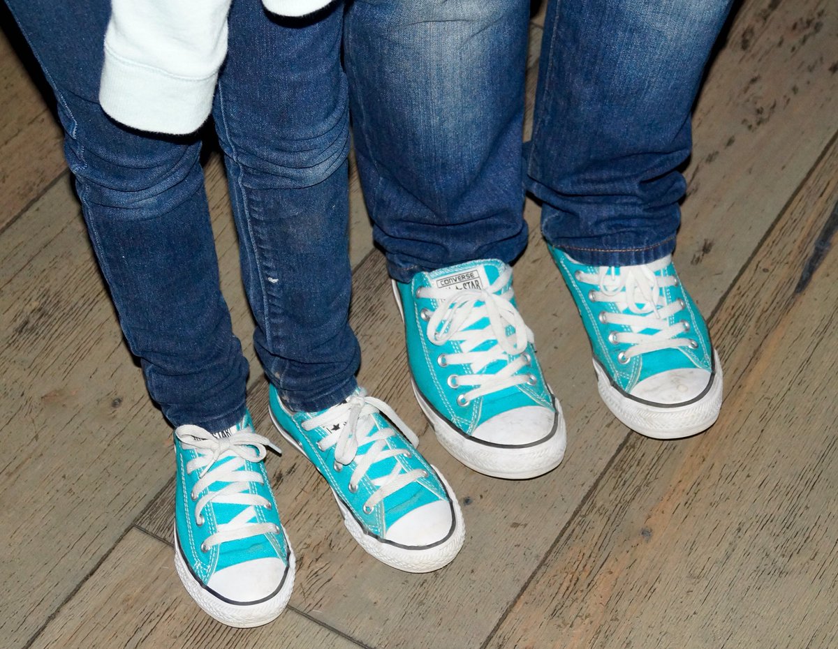 #Twinning with #Mihali 💙#Twidkids 👫 #Converse #Spring <a href="/Twiddlemusic/">Twiddle</a> 📸 <a href="/bouchdr/">Bouchdr</a>