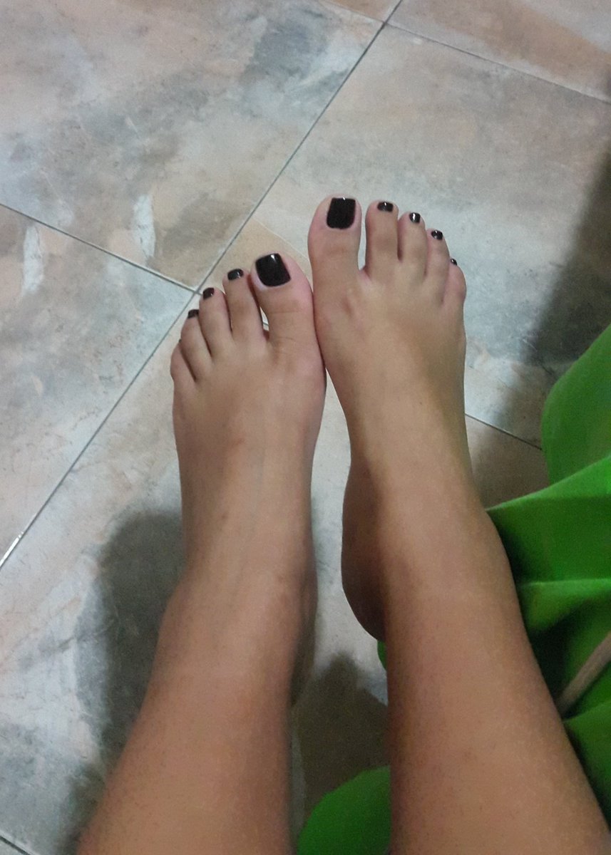 DianaRodri24's tweet photo. Buenos días!  Achocolatados... 😍👣 https://t.co/veAVkHOKaw