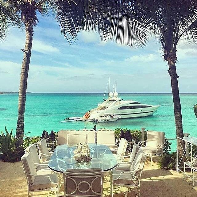 Yachtoo_net's tweet photo. paradise - #Antigua #Cribbean #port #Jolly nothing is better for you #vacations ??? #catamaran #Catana47 https://t.co/sB9mVQsdrS