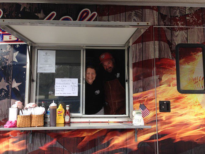 CheersVA's tweet photo. Food Trucks are the Kitchen at Local Breweries – Fairfax Connection https://t.co/uczRZXgCuj https://t.co/WZiwqlQscb