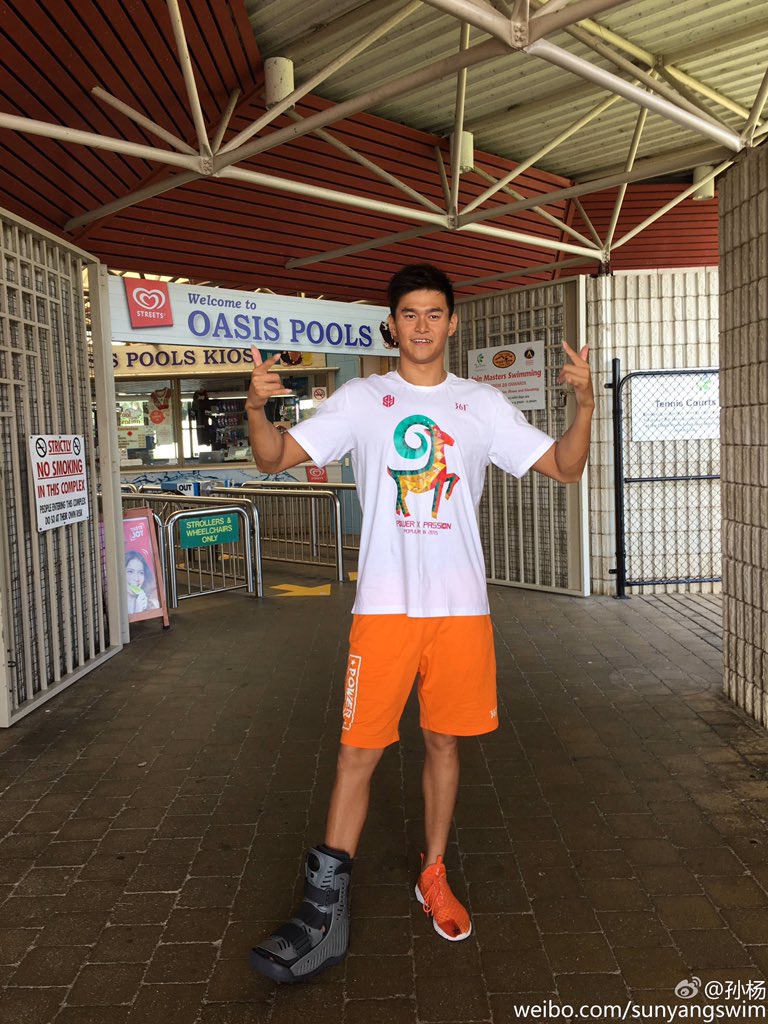 SunYang1201's tweet photo. New Weibo!

#SunYang #孙杨 #swimming #sport #Rio2016 #olympics #training #hardwork #champion #swimmer https://t.co/5pPuBKCyG9