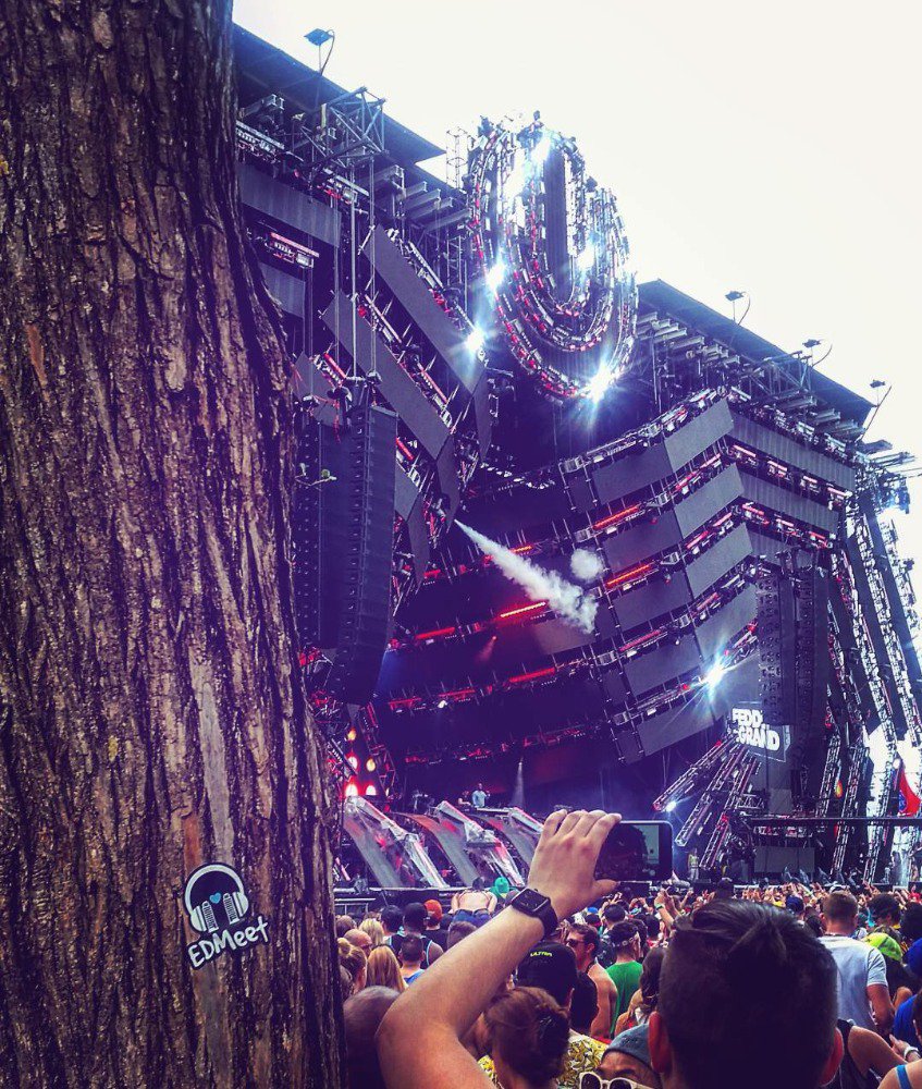 EDMeet_official's tweet photo. Until next time Miami! #MiamiMusicWeek #Ultra2016 #ultramusicfestival #Miami https://t.co/QkQZb3Chfy