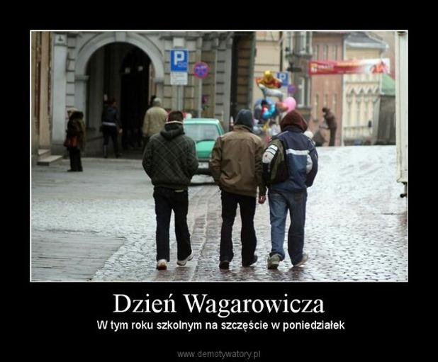 UniwerekTV's tweet photo. Słonko świeci, robi się ciepło. Kto na zajeciach, a kto święci #DzienWagarowicza? 😀 #poniedziałek #wiosna #studenci https://t.co/1hwcGWYL3g