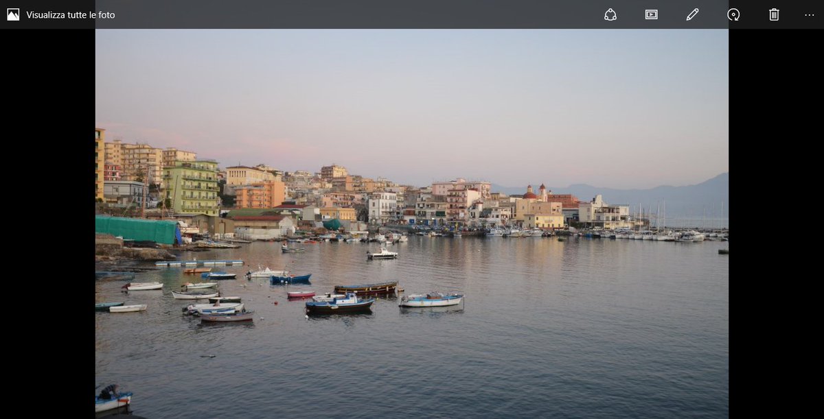 ragazzi che bello questo panorama di Torre del greco