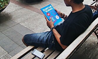PenerbitMizan's tweet photo. Buat belum bisa fokus baca buku, yuk nikmati tips2 meningkatkan minat baca di buku #QuantumReading. 😉 #SeninSemangat https://t.co/BF6JIGiJil