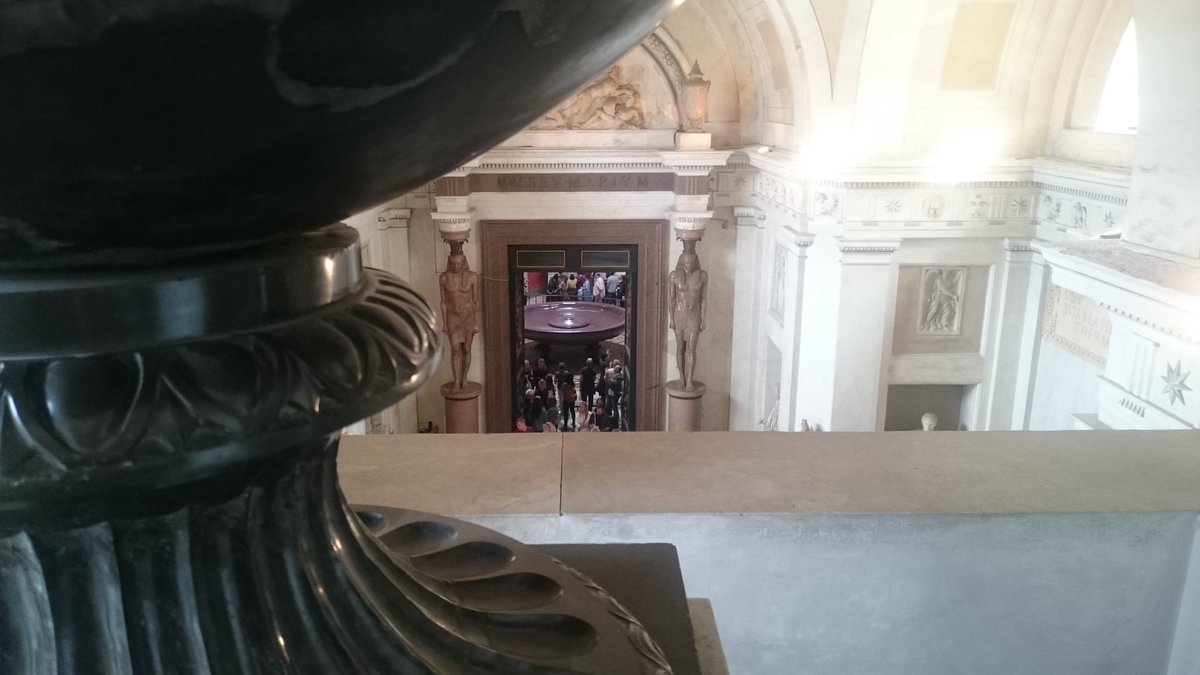 Darioandreucci's tweet image. hidden views of the #Vatican bit.ly/1U11pEc