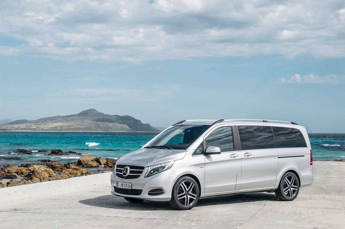 drivenuk1's tweet photo. #DriveUK is most competitively priced @Chauffeur driven cars in the @SouthEast of #England.https://t.co/Iq0INThO6f https://t.co/BwIiTL4G70