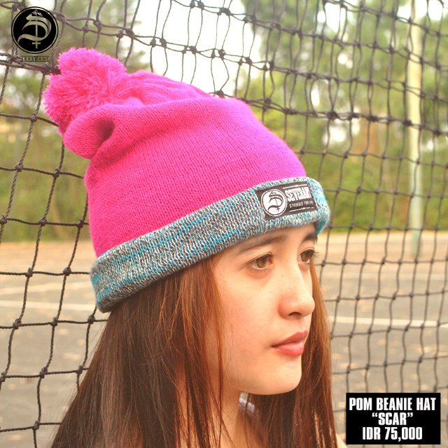 Pink Pom Beanie Hat "Scar" still available. For order : 081310921818 (SMS/WA) or pin 266A8B88
