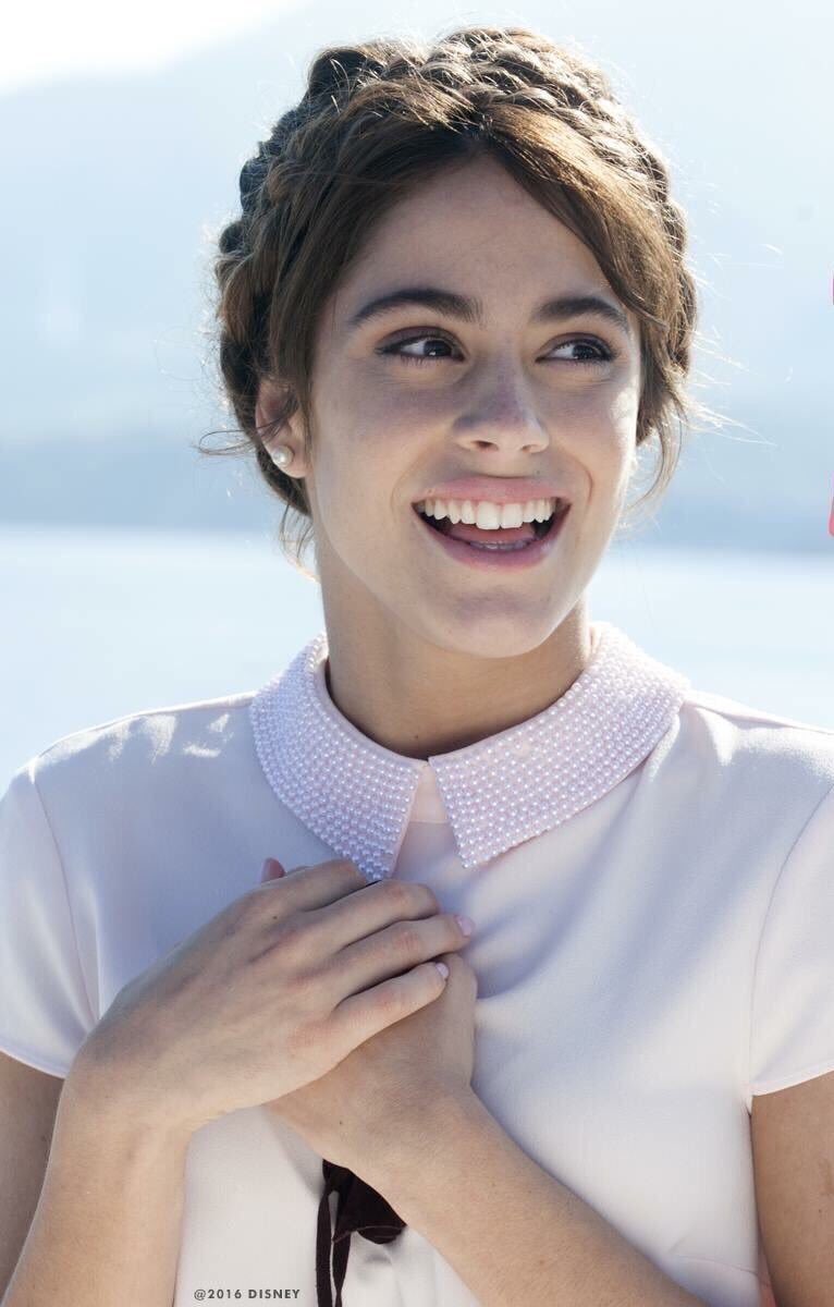 tstoesselbrasil's tweet photo. Nova imagem promocional de "Tini - El gran cambio de Violetta". https://t.co/ueuYg9X3JW