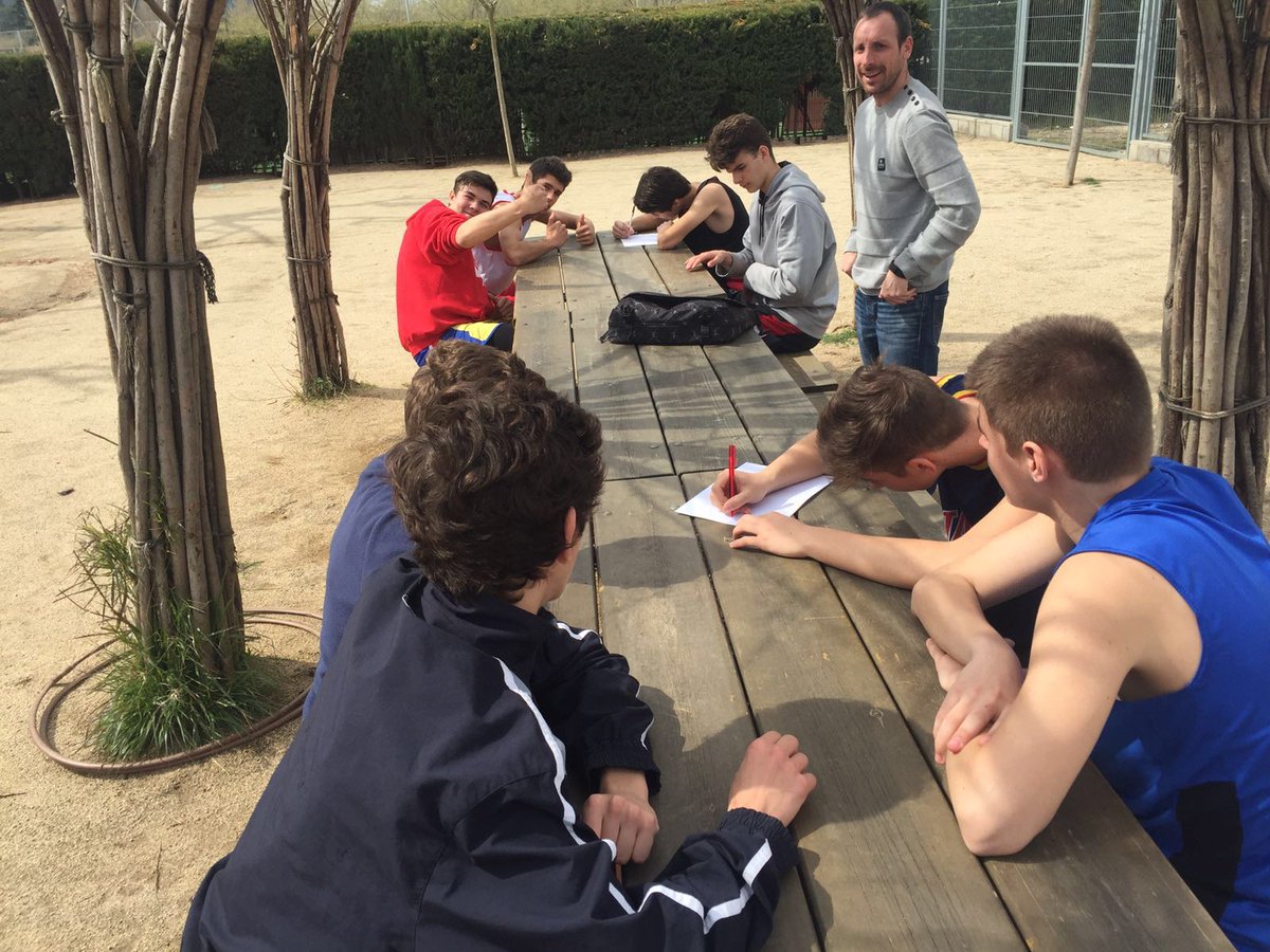UESC_SantCugat's tweet photo. TECNIFICACIÓ #UESC I @tonijimenezlama, @j_Costa5 i @tronox1313 són avui els ponents https://t.co/FYfLibvYYP #StCugat https://t.co/mCF43is8qG