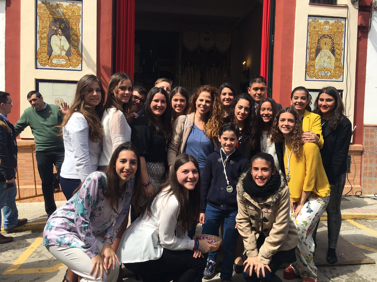 GJCautivoCoria's tweet photo. Visita de nuestra querida hermana y vecina @PastoraSoler en nuestra capilla. https://t.co/4cxJnMNmwD