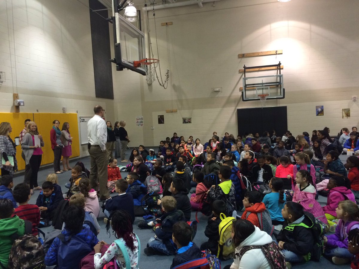 jenbrethour's tweet photo. Me. McDonnell @thesmsd starting our week talking about fourth quarter and finishing strong! #team512 #teamcomanche https://t.co/1ZuOaW1pn6