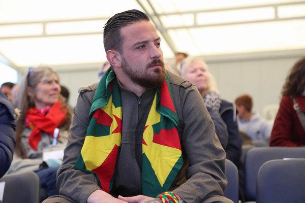 NasBerhan's tweet photo. Bütün asimile olan kürtler sana kurban olsun 
#Deniz
#Newroz https://t.co/XOU2YvVBXj