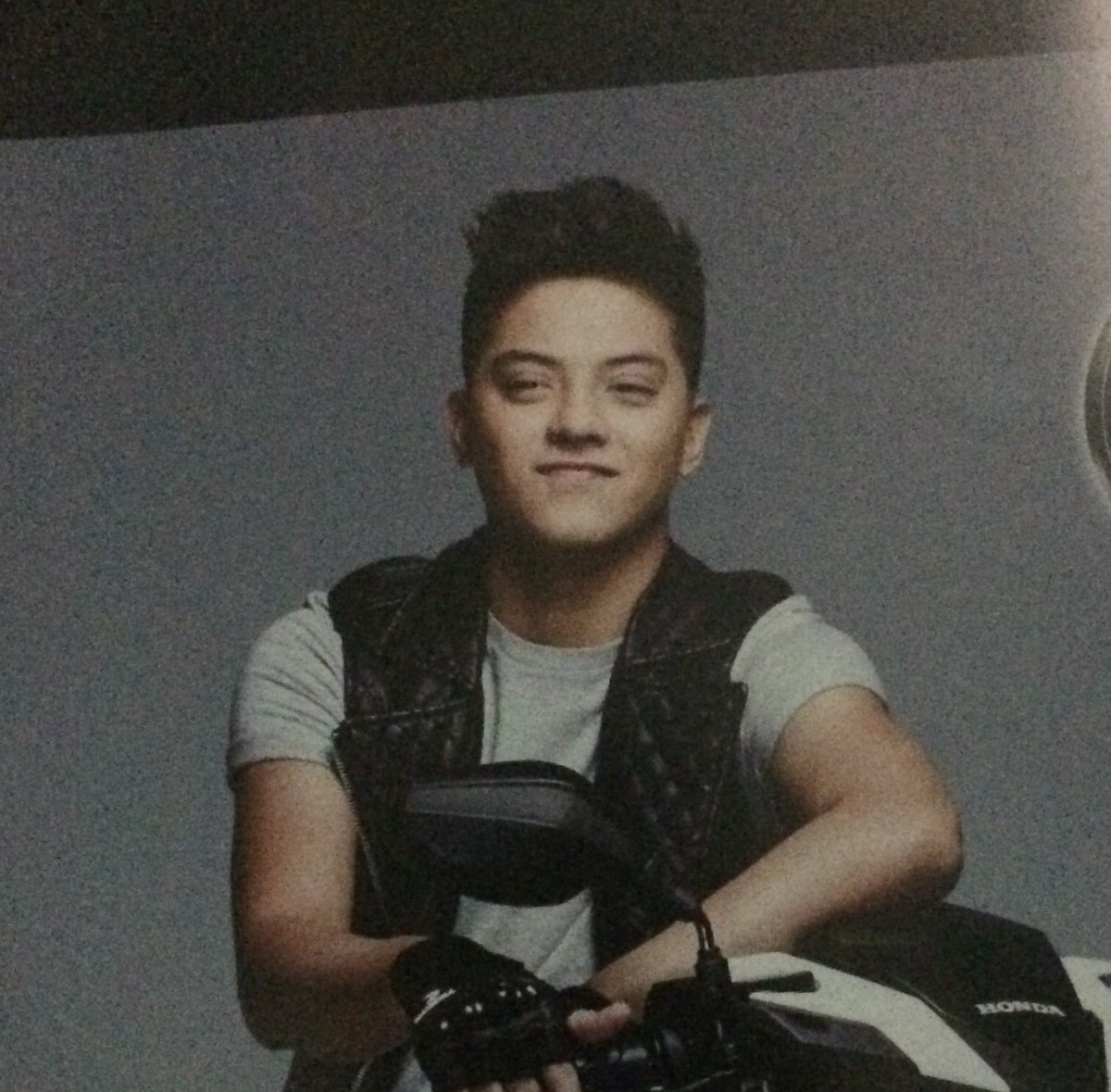 wcpetjr's tweet photo. I Vote for #danielpadilla For #TBworld2016 The Most Handsome Face 2016 @DTopbeautyworld https://t.co/it2W2US5cF