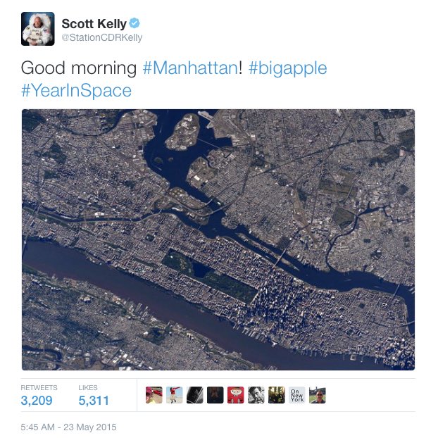 StationCDRKelly's tweet image. The #BigApple on a #YearInSpace! Morning over #Manhattan last May. #Twitter10Years