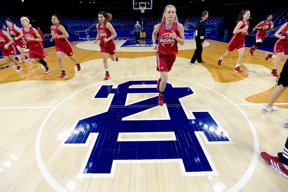 IUBloomington's tweet image. Good luck to our @IndianaWBB team against Notre Dame tonight in NCAA Tournament! Go Hoosiers! #GoIU #MarchMadness