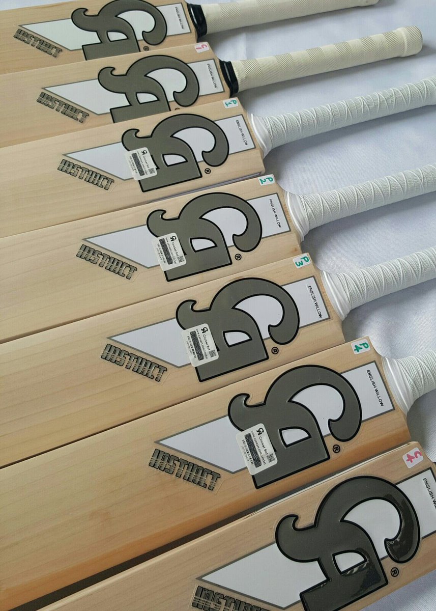 SQSports's tweet photo. The exclusively designed CA Instinct. Classic graphics, traditional look and superb performance! #TrueCricketExperts https://t.co/Gded36Z7cJ