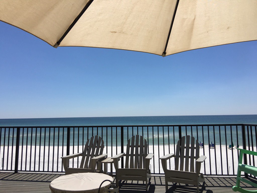 kingdaviddak's tweet image. Tough day!