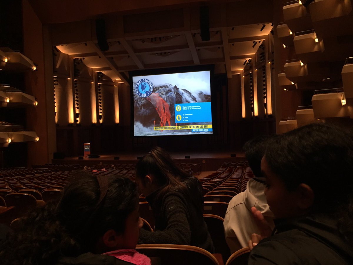 AlohiLondon's tweet photo. Renton Prep attending the National Geographic Presentation!! #RentonPrep @NatGeoLive https://t.co/ioNsNoRWIe