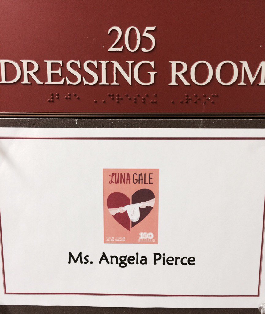 AngelaPierceNY's tweet photo. Thank you @ClevePlayHouse for a wonderful closing weekend! Congrats upcoming cast & crew Mr Wolf! #supportnewplays https://t.co/Z4eMpT2s2I