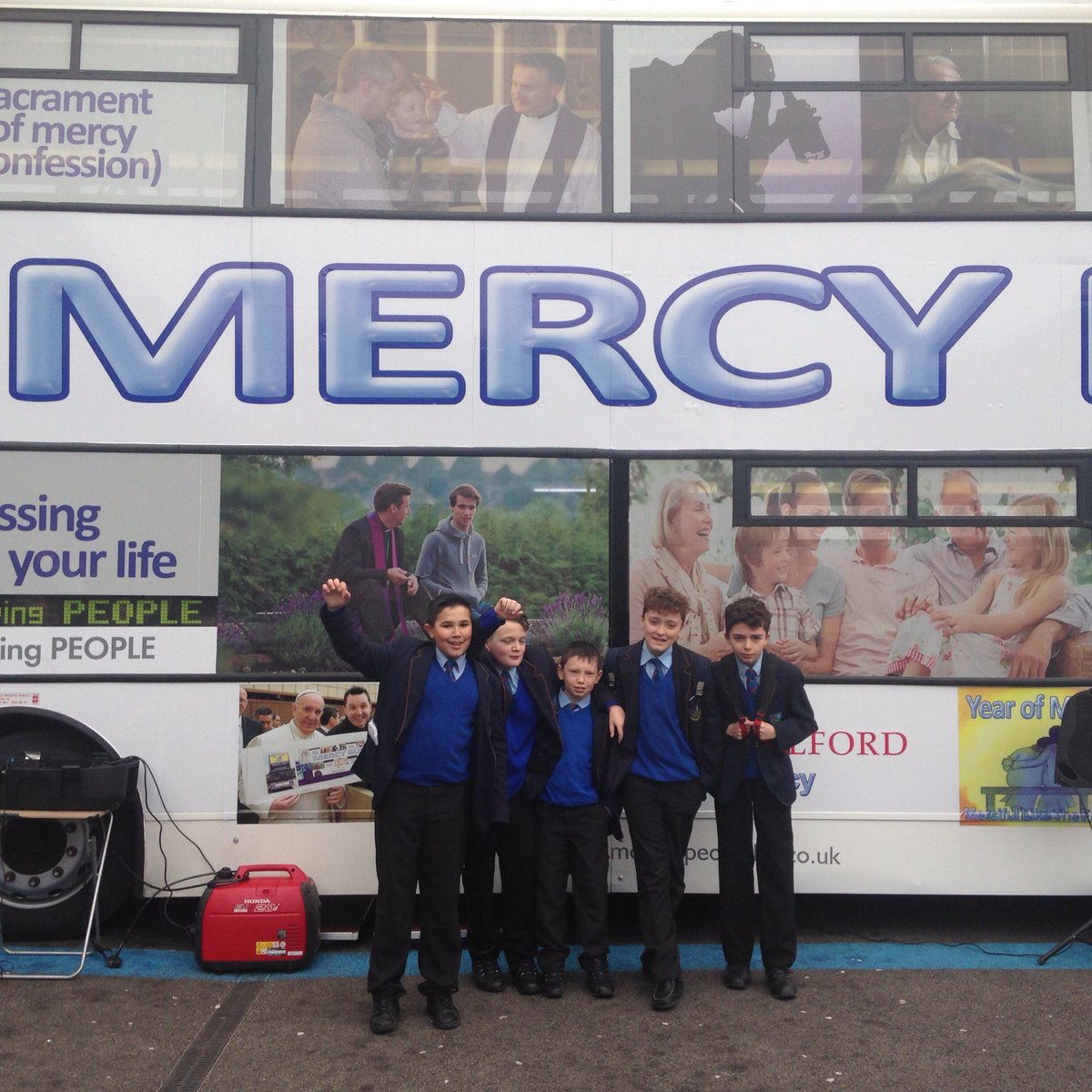 olsjre's tweet photo. OLSJ pupils having fun when the Mercy Bus came today! #NextStopMercy #Reconciliation #Forgiveness #MercifulFather https://t.co/Pl0O6QAbDc