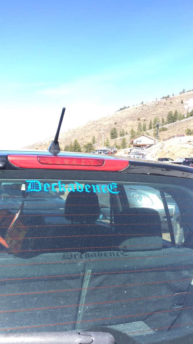 DeckadencEShopp's tweet photo. Spotted at #pebblecreekskiarea thanks for your support! #Deckadence #snowboarding https://t.co/yVQSURa6rO