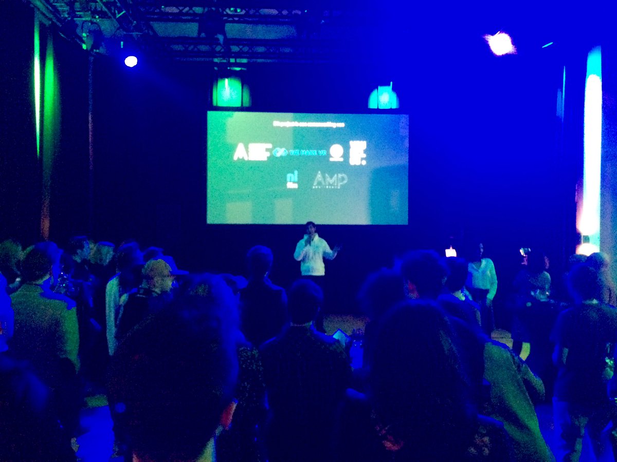 MarloVoskuilen's tweet image. @AVROTROS launch of #ProjectOrpheus! #virtualreality @VondelCS @AmsterdamCI @wemakevr