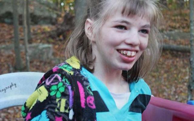HIGH_TIMES_Mag's tweet photo. #RadicalRant: Teenage Girl Dies in Her Father's Arms, Killed by Marijuana Prohibition
https://t.co/OVmNJiTeQh https://t.co/5yYGXxoiqO