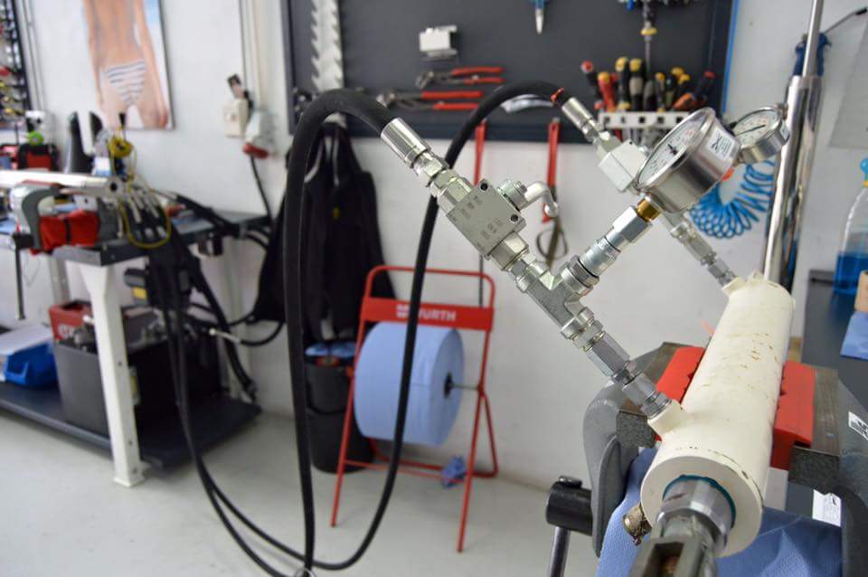 MarineHydraulic's tweet photo. The team have had the #hydraulics of the beautiful @HollJachtbouw built #SYThisIsUs. #WeKnowYourHydraulics https://t.co/Pwd4gr2QB7
