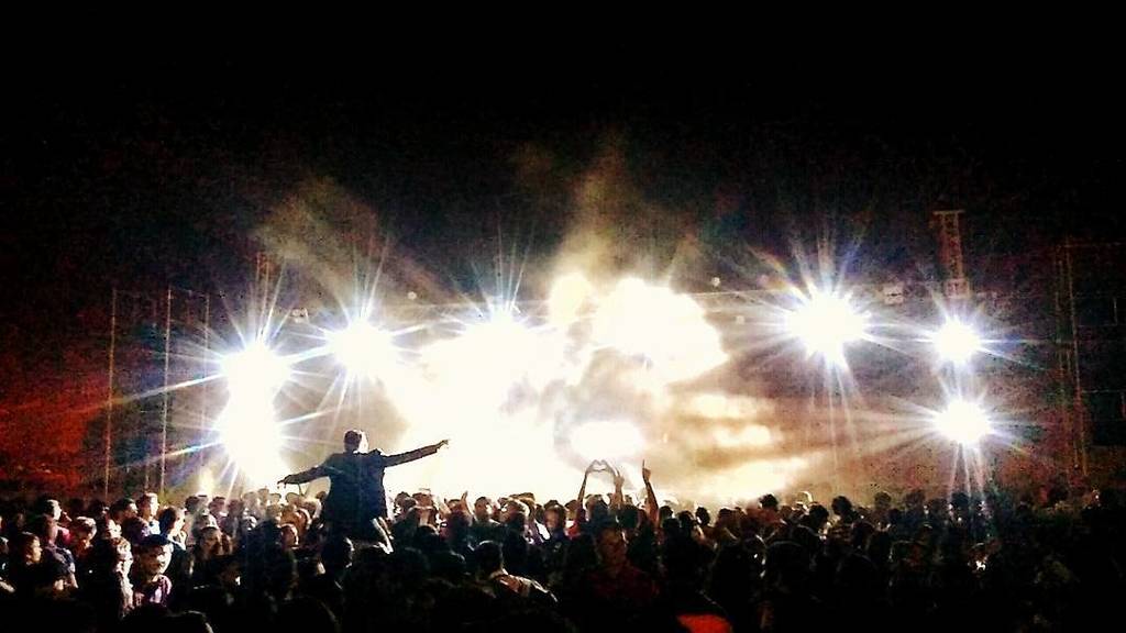 shreympatel's tweet photo. In the end, all you really have are the memories. #Sunburn #Sunburncampus #ahmedabad #memo… https://t.co/weiSK53KZM https://t.co/gJhfn5L8yv