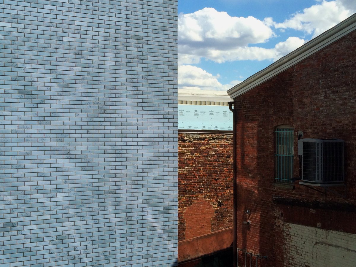 suzanereatigdc's tweet photo. A view from the inside @ 926 N #designedindc #blagdenalley https://t.co/KlzpTuv41a