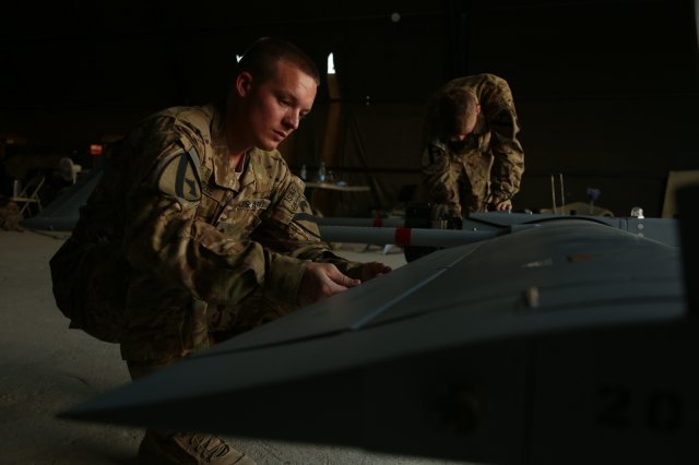 USArmy's tweet photo. .@usarmycentral Soldiers accomplish great things using tactical unmanned aerial systems https://t.co/6We97qCVfJ https://t.co/Rr4UtKXxaK