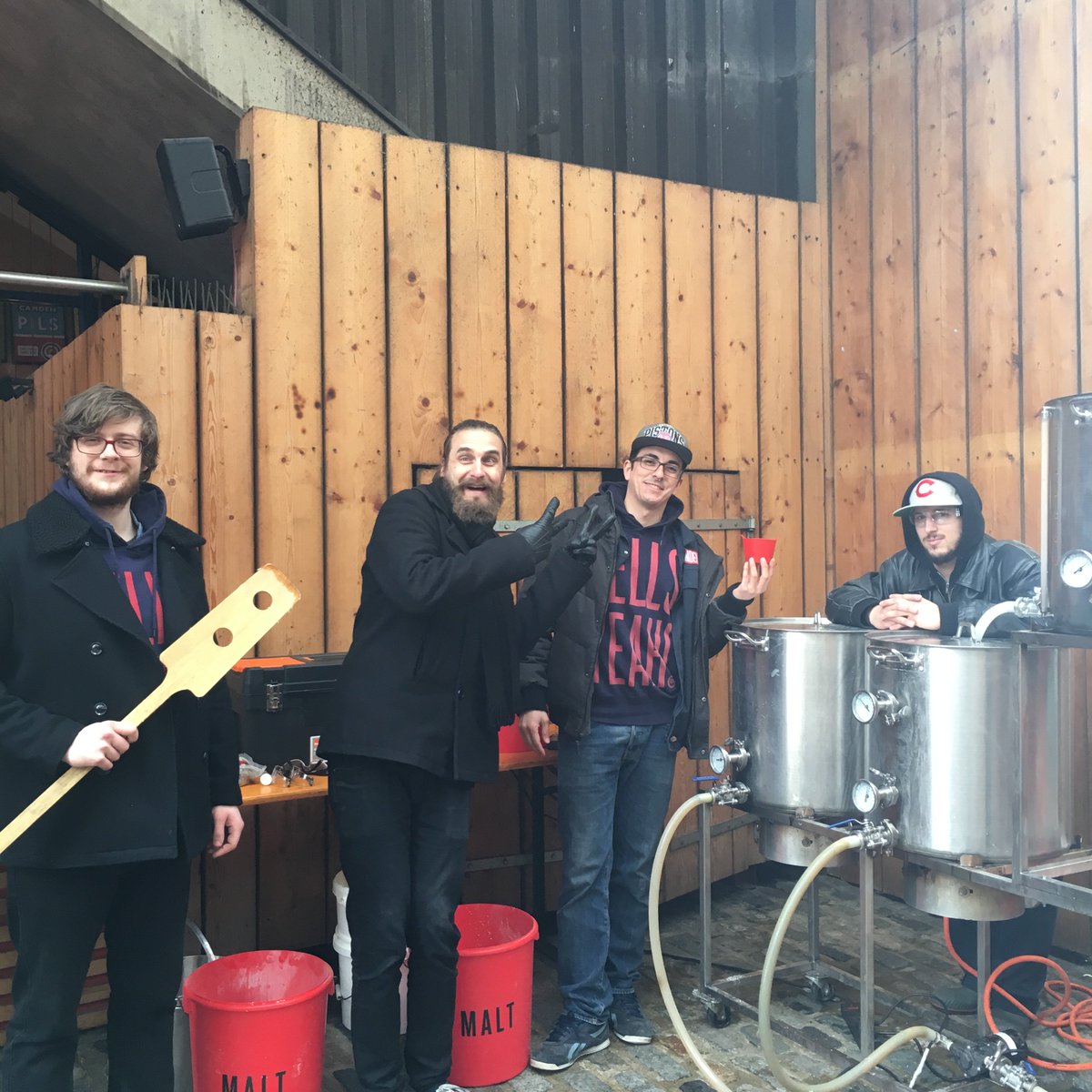 CamdenBrewery's tweet photo. Last week these guys brewed a dark tripel with pilsner malt on the #PilotKit - try it next month at the Brewery Bar! https://t.co/gyH7YmH8NX