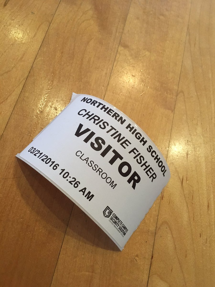 ChrisKfish's tweet image. excited for #contactimprov residency w/ honors dance students at northern guilford high all week #dance #dancelocal