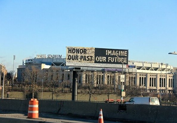 OUTFRONTMEDIAUS's tweet image. "Honor our Past, Imagine our Future." #OUTFRONTMedia partners with @NYCLandmarks50! mediavillage.com/article/outfro… #OOH