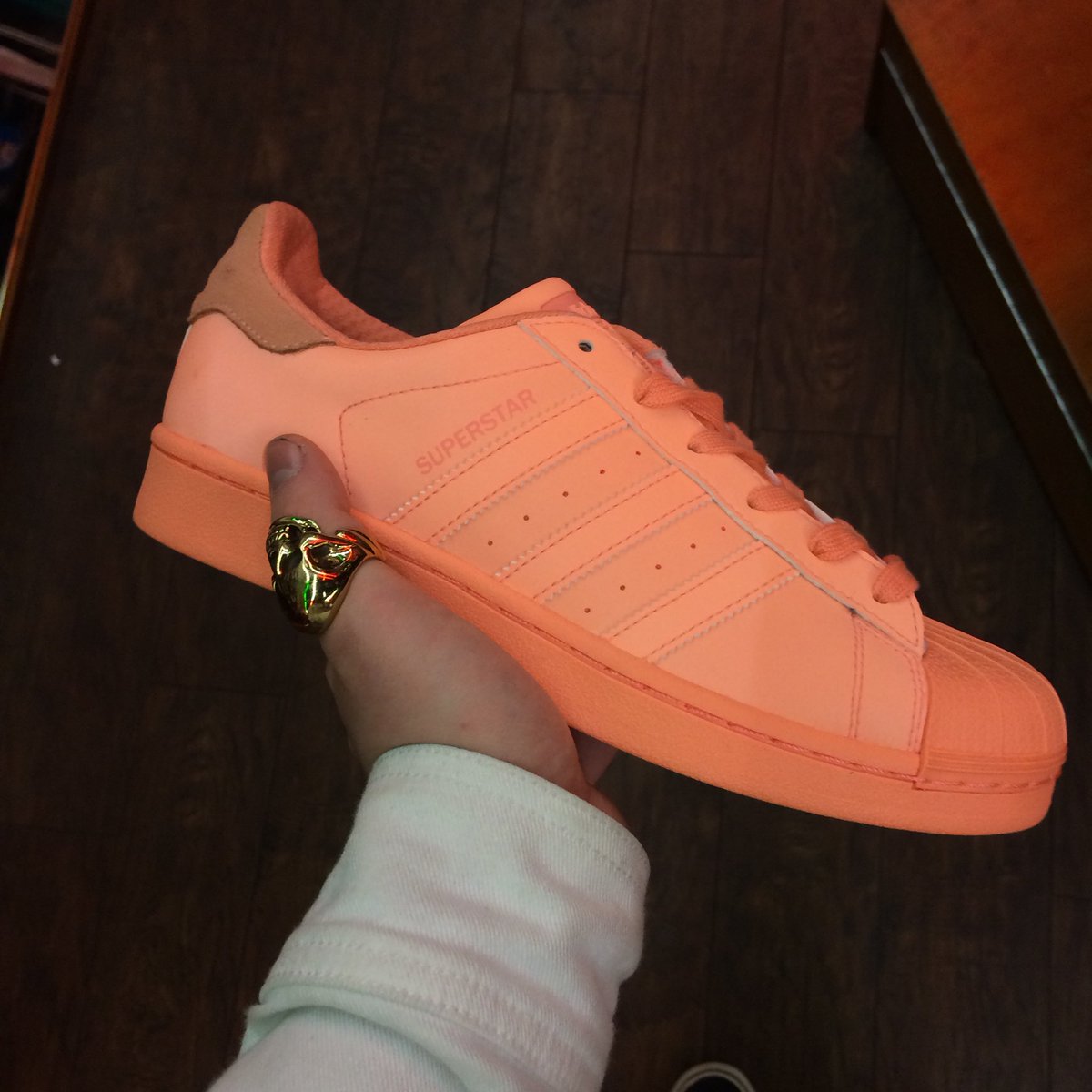 peach superstars