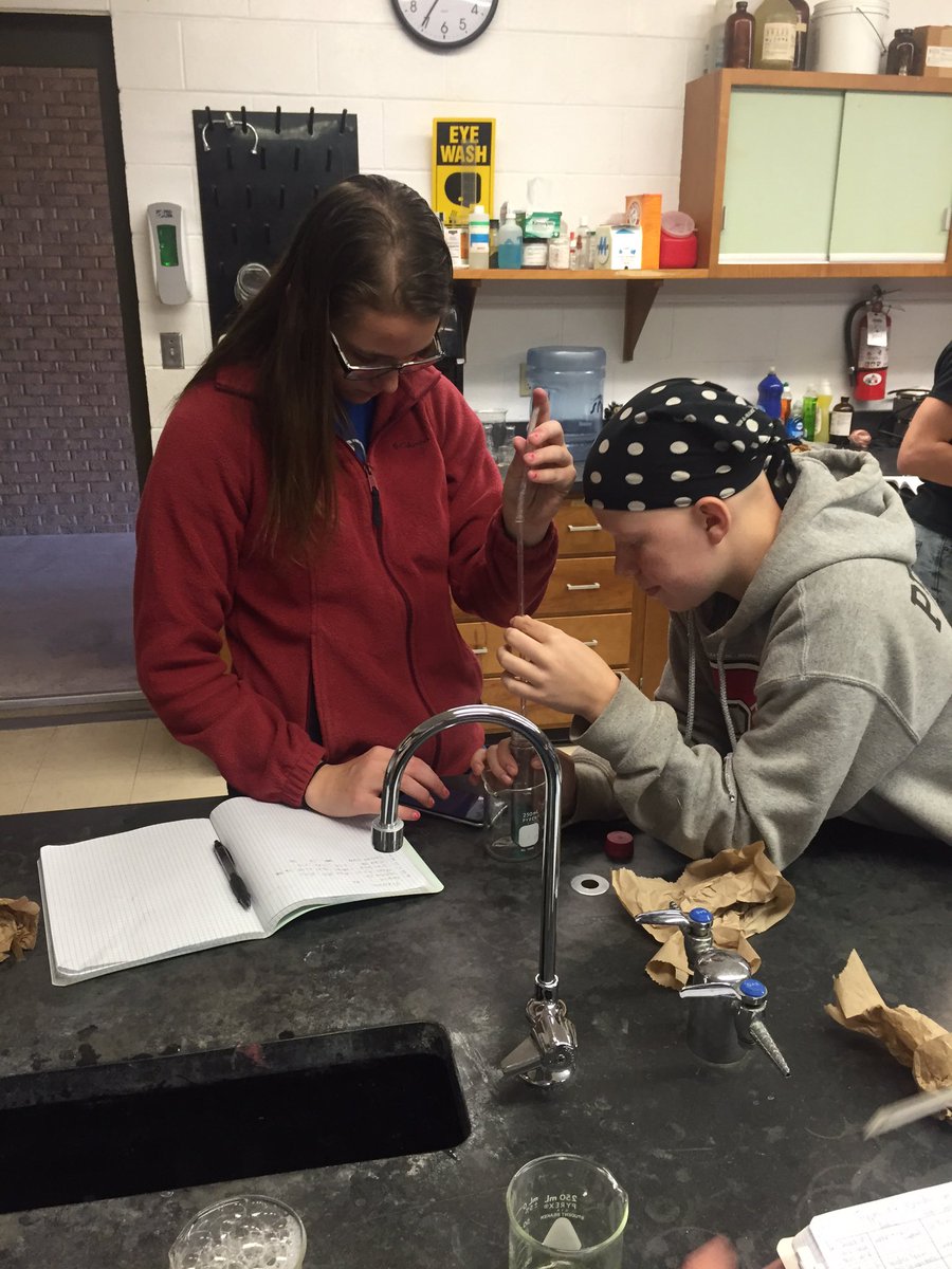 CoachBudke's tweet image. Viscosity of liquids...#moleculargeometry @jkohlman23 @TheChase_Online @BurkhartPaige