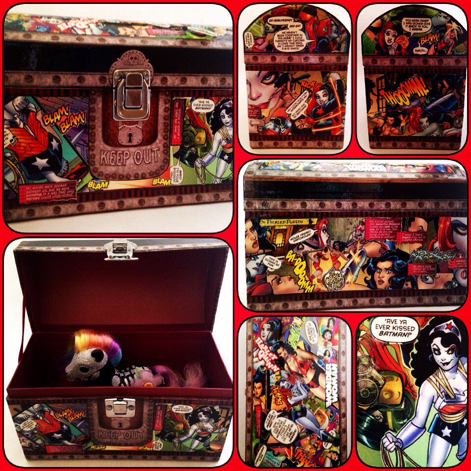 GiraffeSoul's tweet image. &quot;HQ &amp;amp; WW Secret Keeper&quot; #giraffesoulshoes #harleyquinn #wonderwoman #harleyquinnandwonderwoman #piggybank