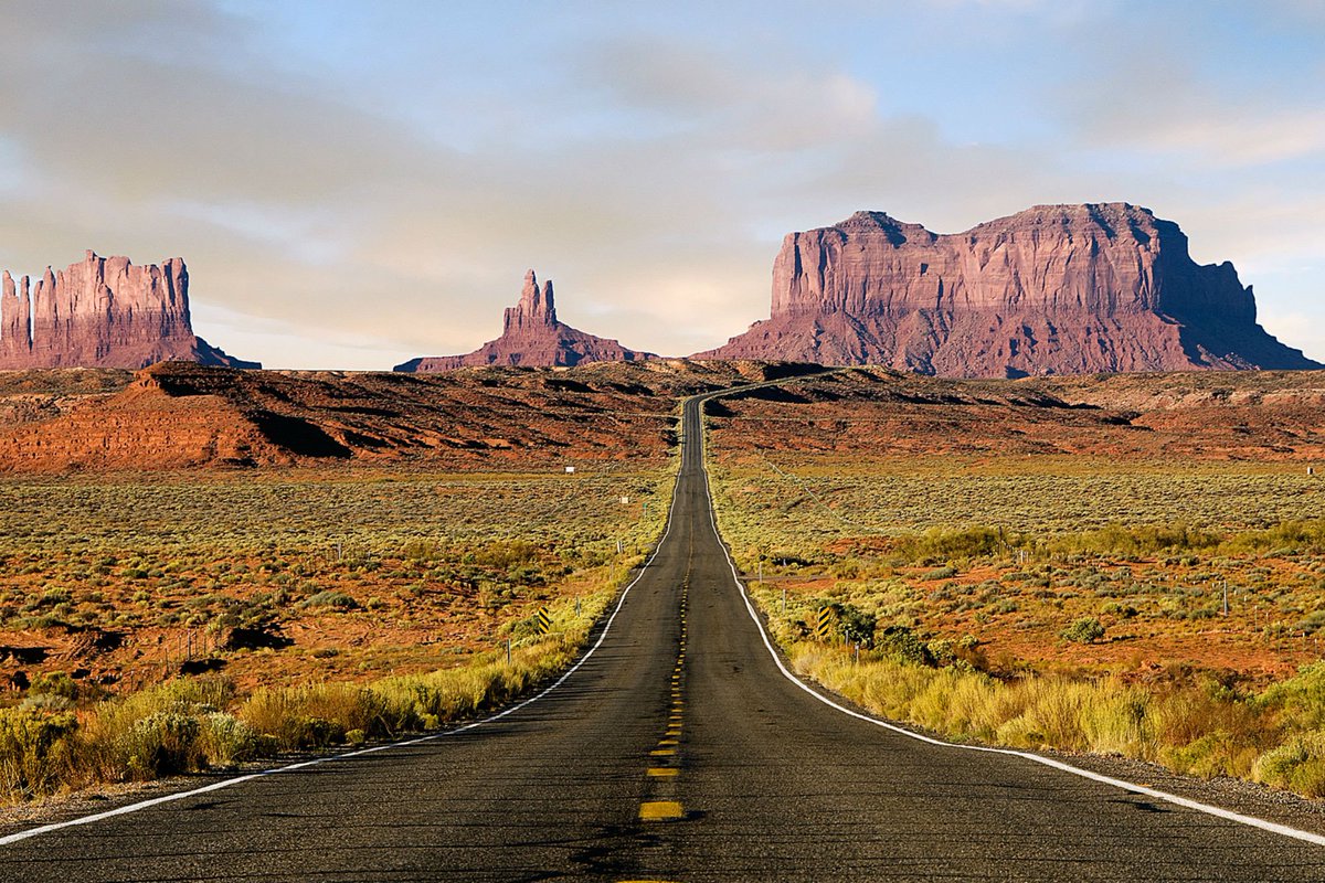 CarKeys_UK's tweet photo. Going on a #roadtrip any time soon? We have the greatest driving albums here for you! https://t.co/G7UtIC6ITL https://t.co/rmELsi9Tgg