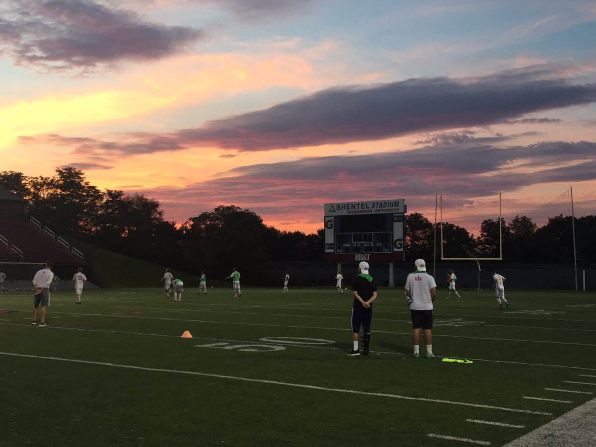 SUHornetsMS's tweet photo. Excited to return to training tonight! #GetSome #ShuttleTest https://t.co/aAX7JTGBr7