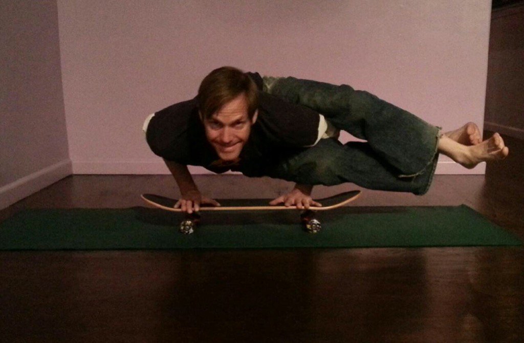 BYCYoga's tweet image. #sidecrow #skateboard