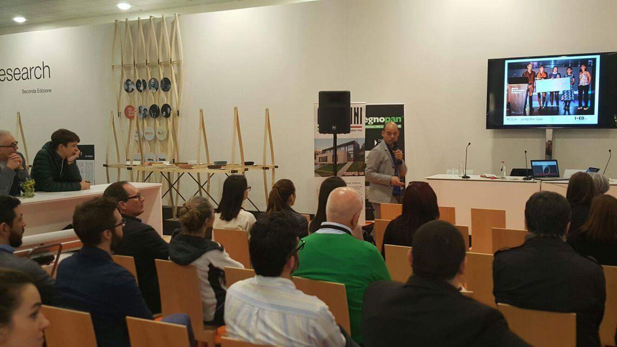 IMASEDLAB's tweet photo. Horge Pérez participa en #SpazioCasa  de #FieraDiVicenza invitado por @ADIassodesign y @Assoarchitetti. https://t.co/yWV04EXv6k